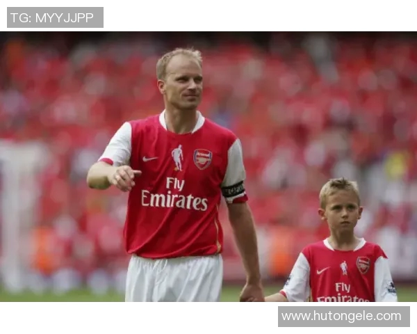 孙兴O：从足球场上的闪耀星辰到全球球迷心中的传奇偶像