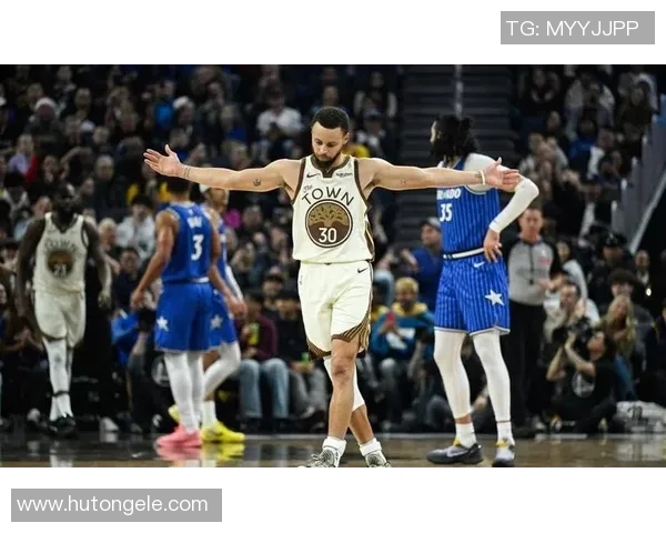 库里三分大赛决赛狂轰20球创历史纪录展现无与伦比的投篮实力