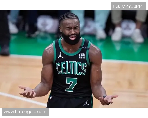 杰伦布朗:从新星崛起到NBA巨星的辉煌历程与未来展望 杰伦布朗:从新星崛起到NBA巨星的辉煌历程与未来展望