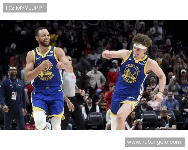 勇士与热火激战12月4日球迷期待精彩对决与精彩表现