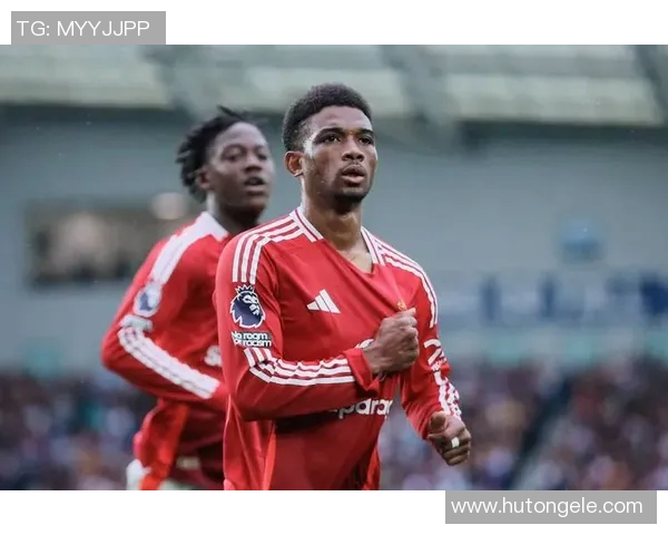 布莱顿与曼联激战正酣比赛进程与精彩瞬间全解析