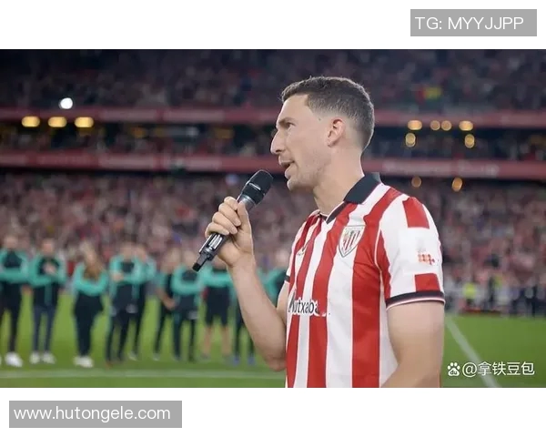 莱万：从绿茵场上的传奇到全球足球明星的崛起之路