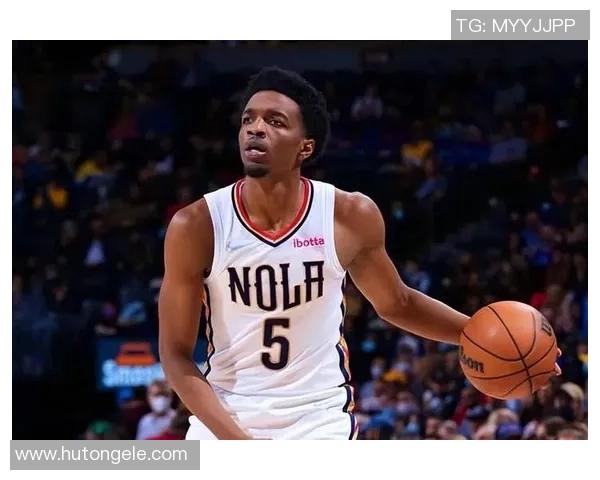 赫伯特琼斯的篮球之路与成长历程探析