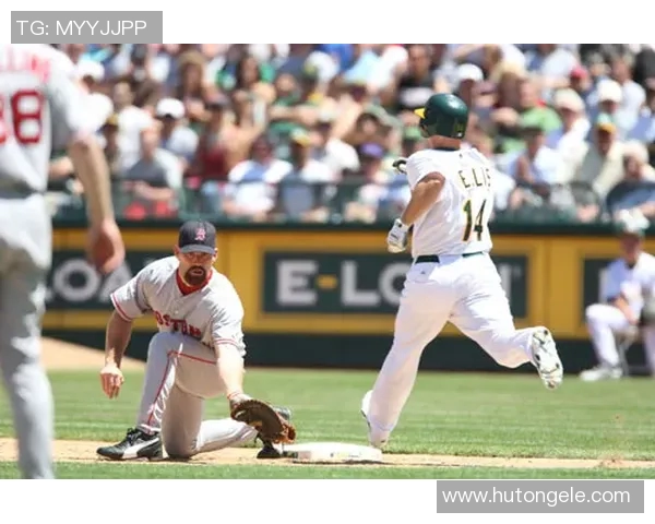 朴子茅斯与牛津联激战正酣谁能在赛场上笑到最后