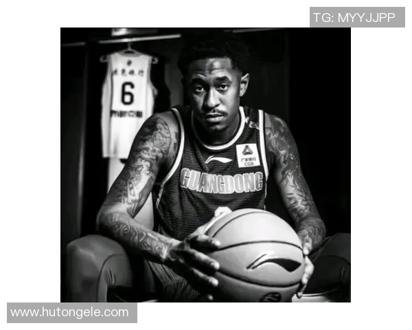 马尚布鲁克斯的篮球之路与职业生涯的辉煌成就分析与展望