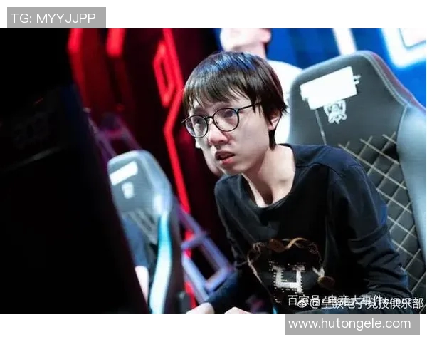 RNG在大师赛积分榜上以85分稳居第一位置，竞争对手紧随其后