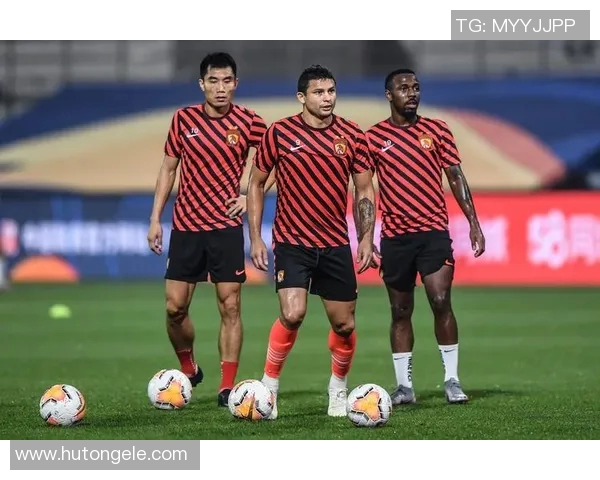 上海攀岩队技术对比深度解析与训练方法探讨